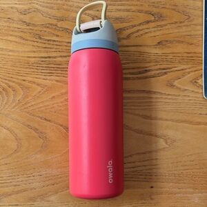 Owala 40 oz Water Bottle